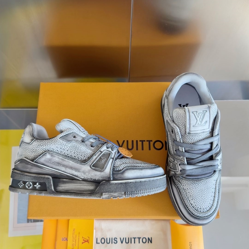 Louis Vuitton Sneakers